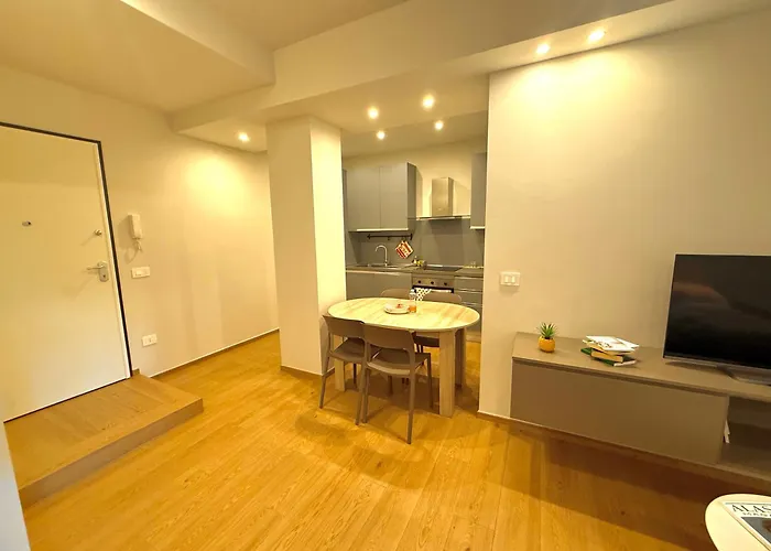 Alassio Vip Apartment 公寓
