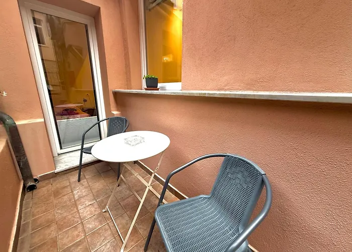 Alassio Vip Apartment 公寓 阿拉西奥